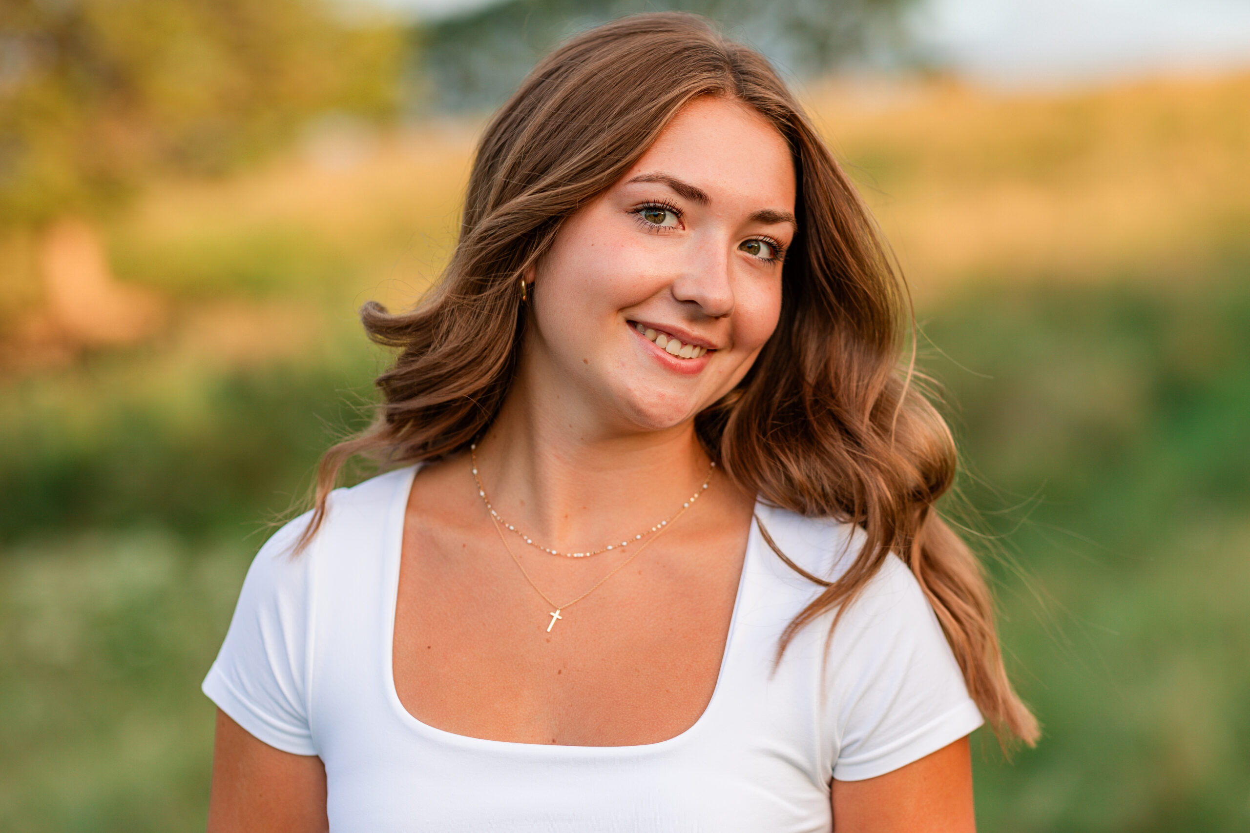 high school senior girl portraits in fields